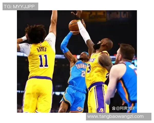 雷霆与湖人精彩对决回放102全场精华分析与精彩瞬间回顾