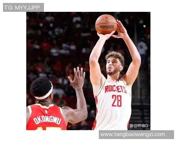 2018年11月24日活塞与火箭激战正酣双方球员展现精彩对决